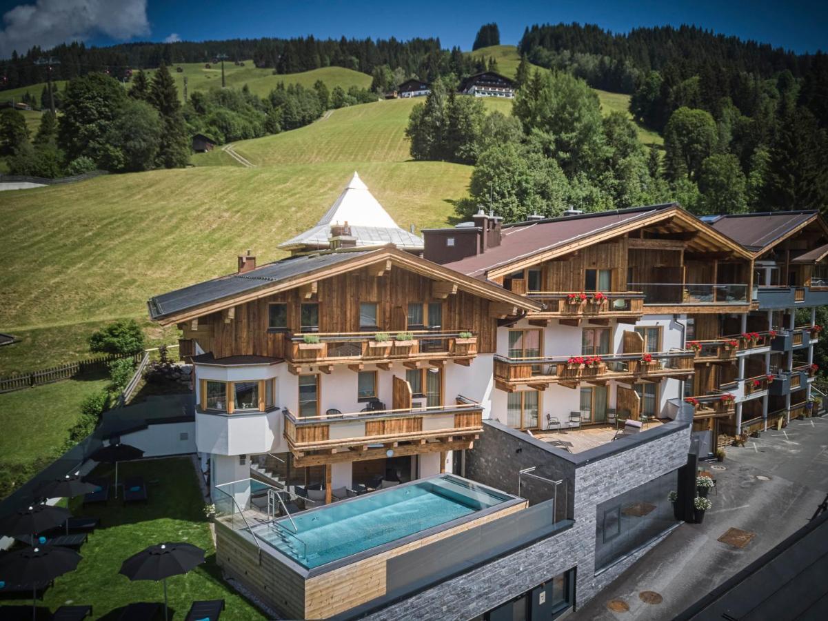 Hotel Astrid Saalbach-Hinterglemm Exterior photo